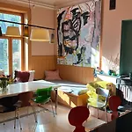 公寓 Elegant & Quiet In Historic House - Prime Location In West *
